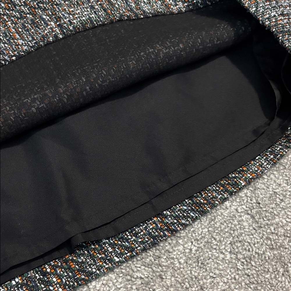Elegant Ann Taylor Factory Tweed Skirt - Picture 12 of 13
